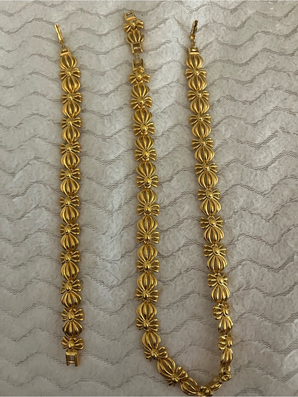 Gold Bow/Floral-Link Women's Necklace and Bracelet Set